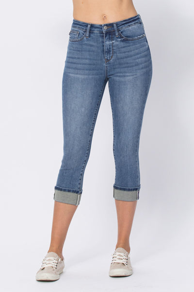 Judy Blue Midrise Capri Cuffed Jeans