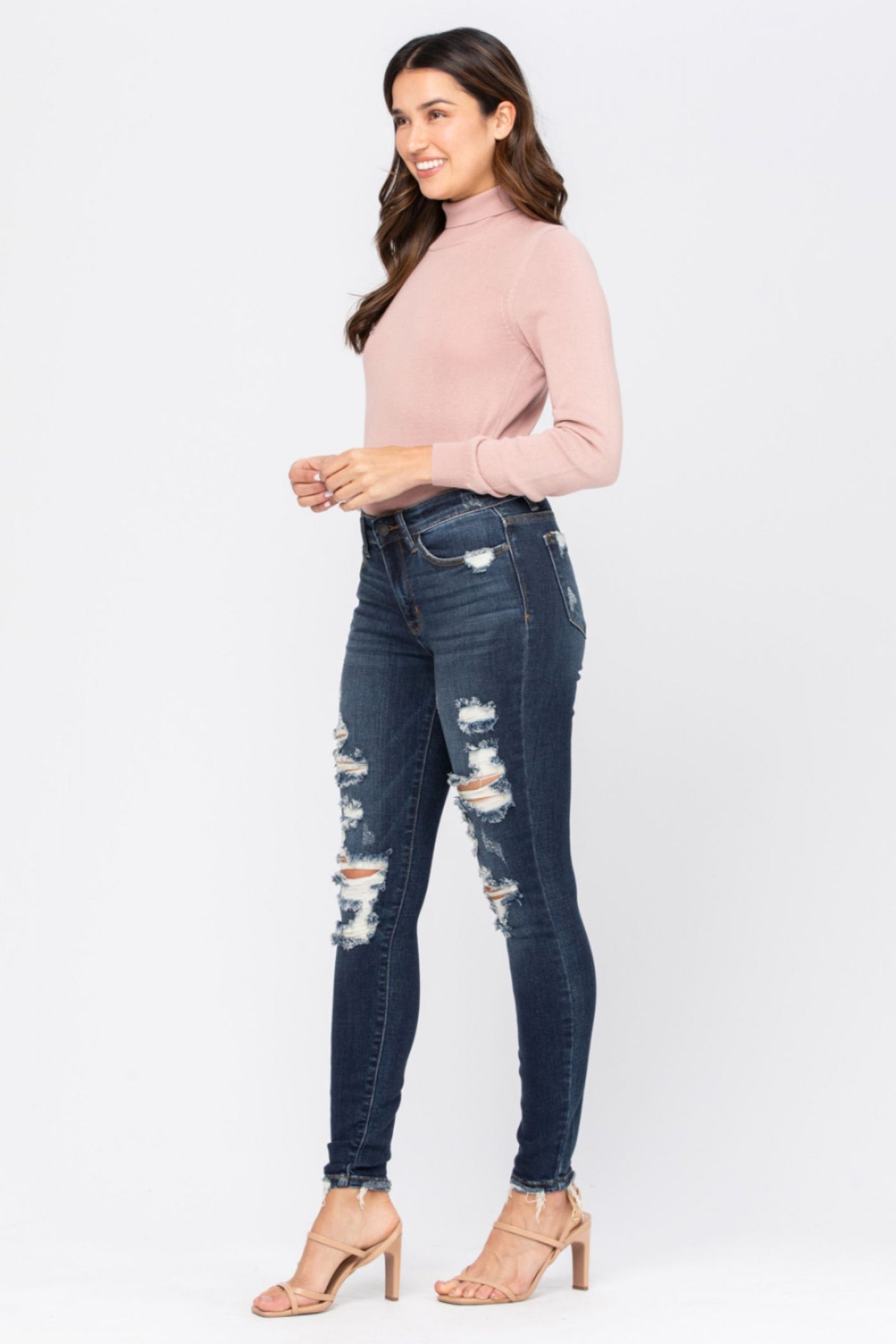 Judy Blue- Mid-Rise Skinny Destroyed